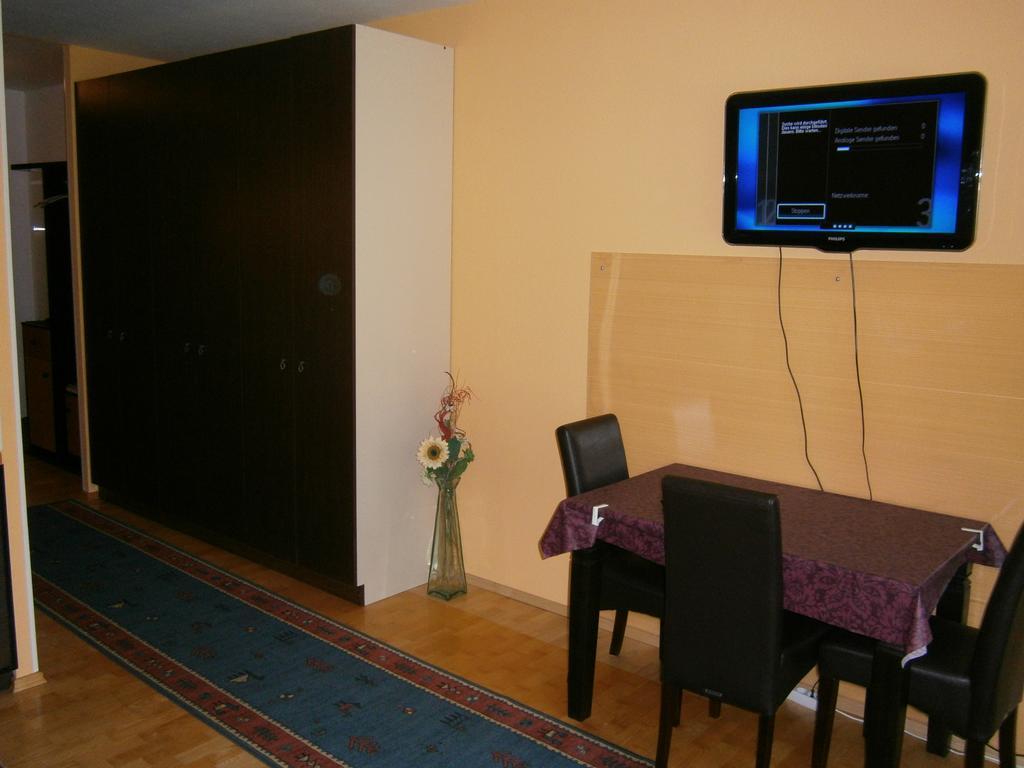 Ferienwohnung "Isidora" Villach Exterior photo